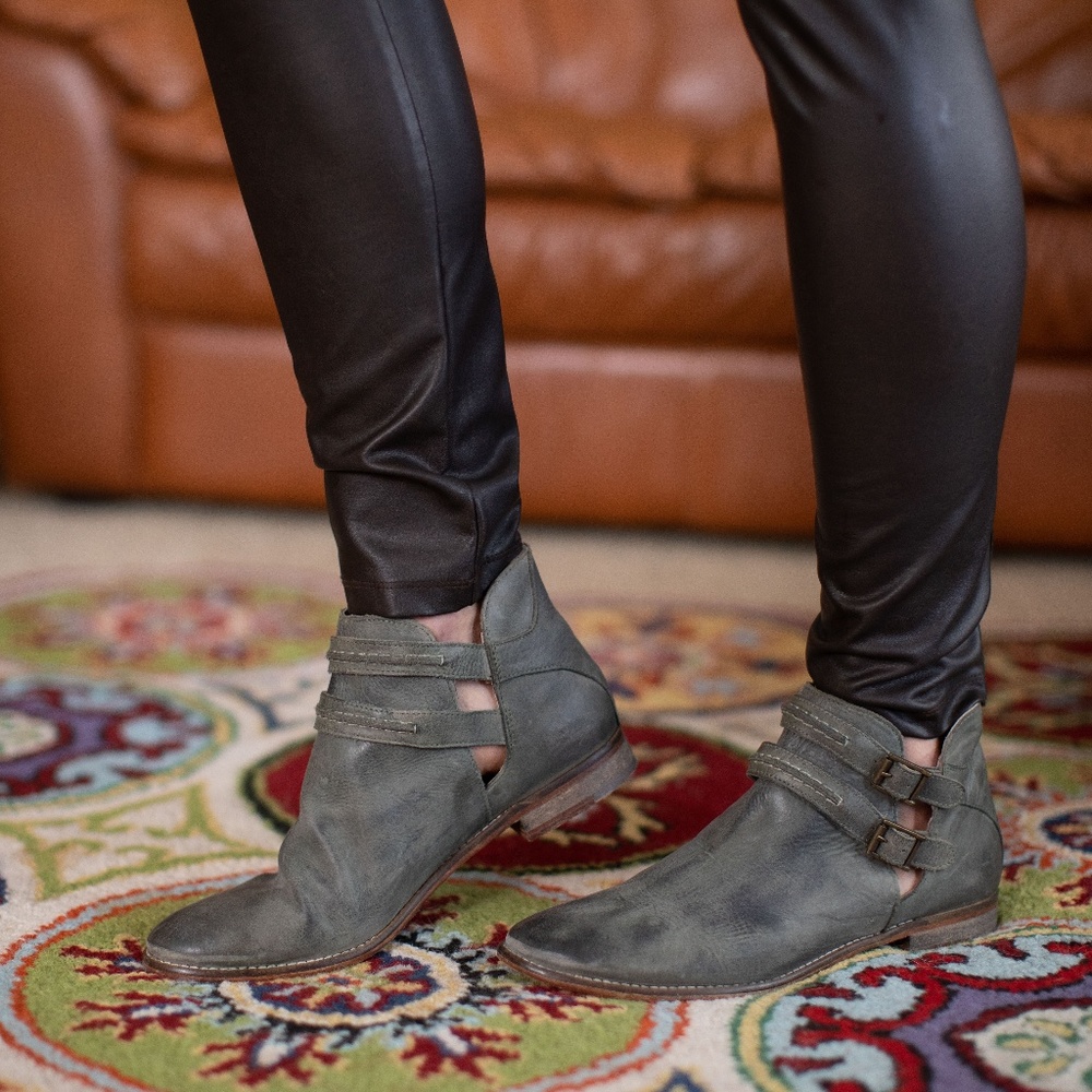 Free People-Ankle Boots- Womens Size 10
